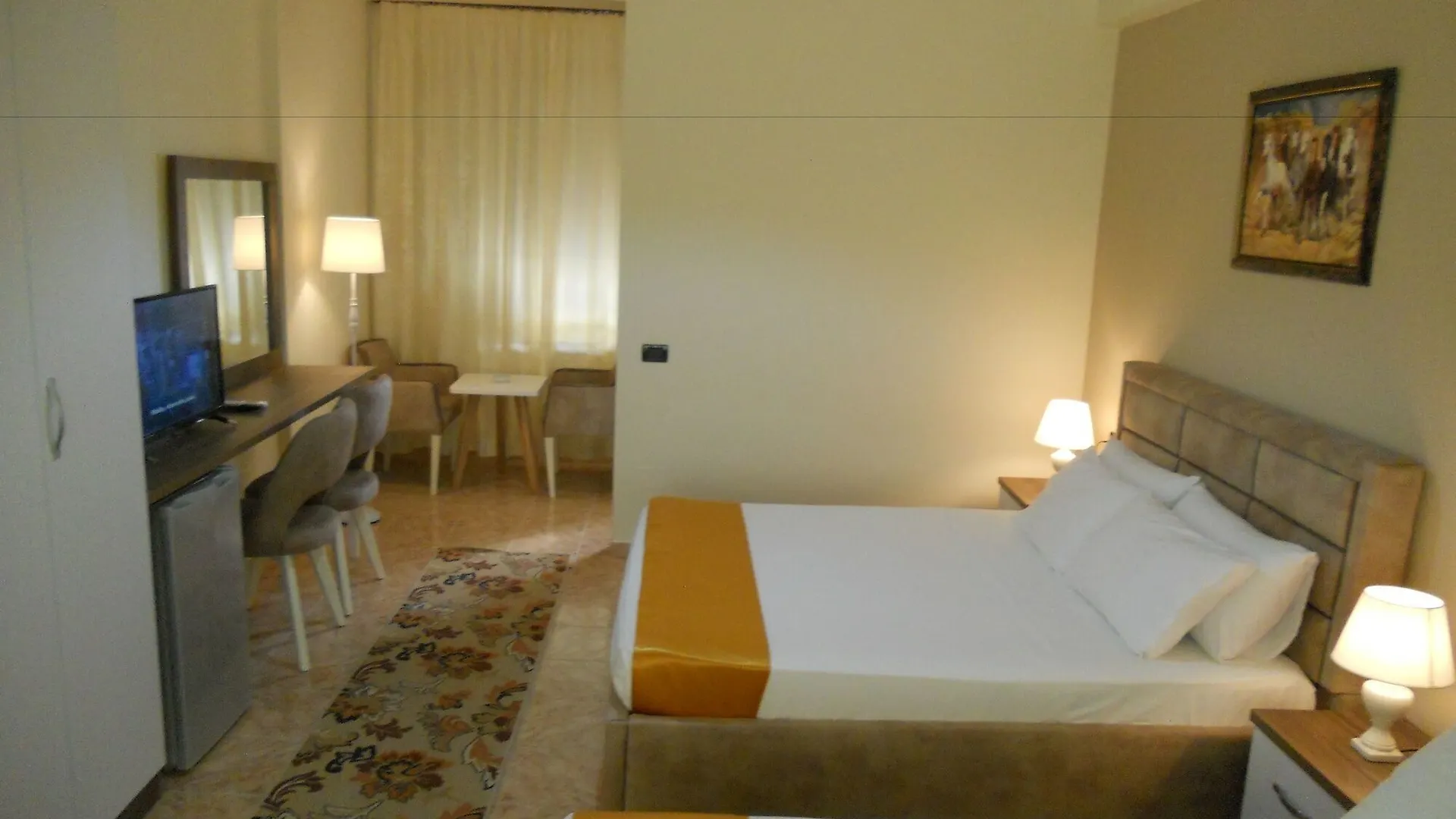 Onorato Hotel Vlore